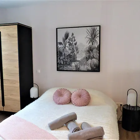 Apartman Coeur Rouennais 4p - Centre Historique - Rue Pietonne - Internet -wifi