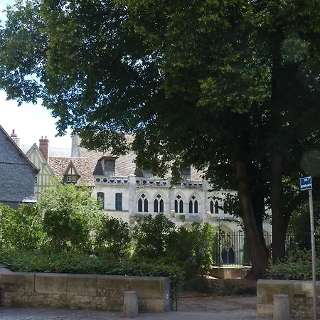 Coeur Rouennais 4p - Centre Historique - Rue Pietonne - Internet -wifi Apartman