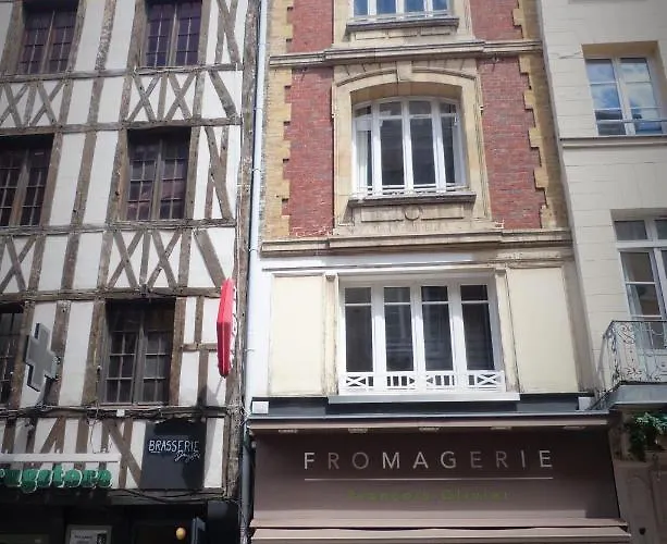 Coeur Rouennais 4p - Centre Historique - Rue Pietonne - Internet -wifi